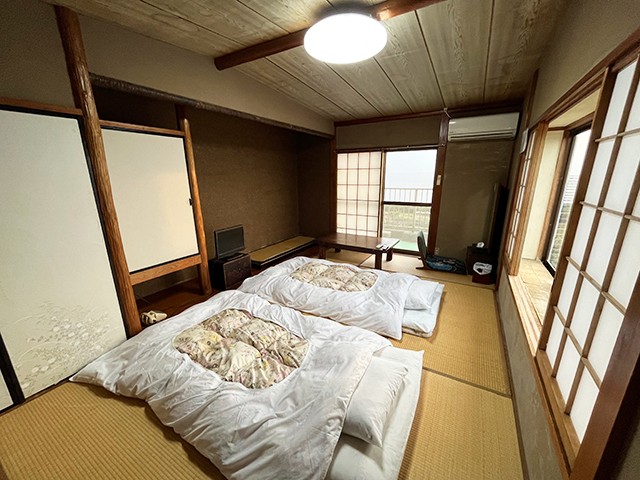 旅荘「富士や」 1